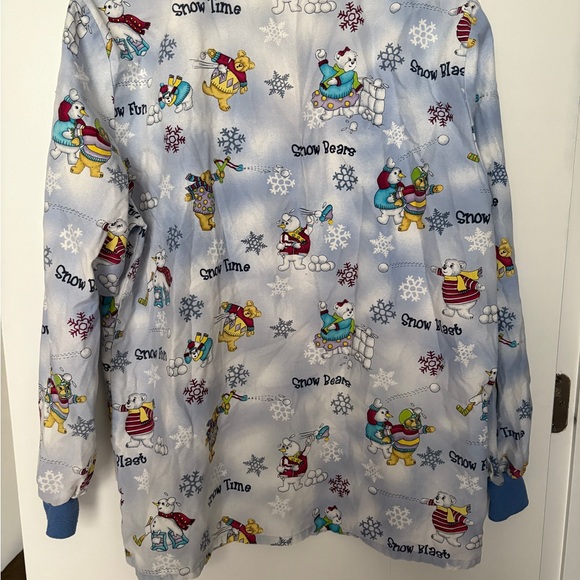 Women’s Snow Themed Cartoon Print Scrub Jacket Size: M - Picture 5 of 5